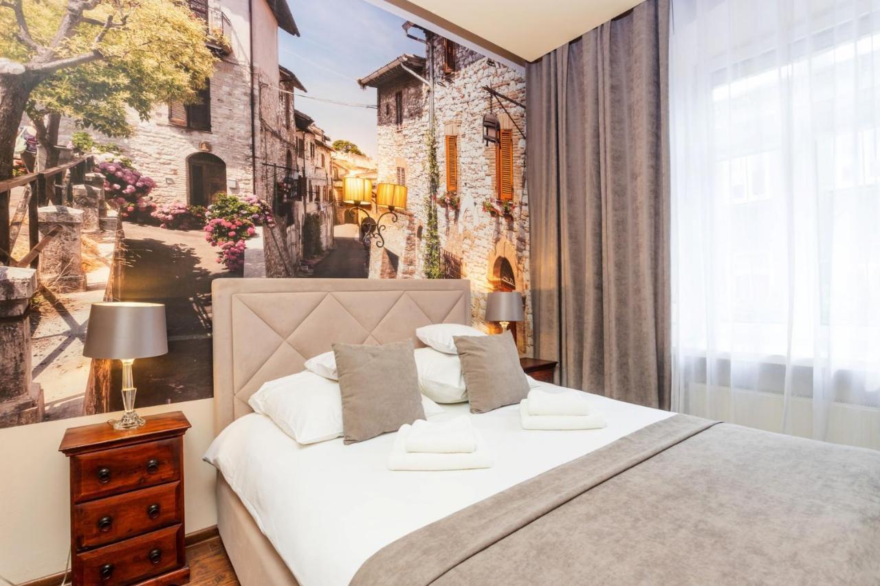 Hotel Wenecki Częstochowa Екстериор снимка
