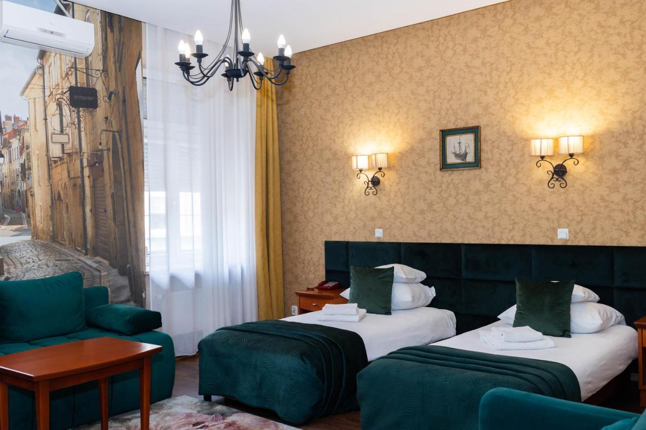 Hotel Wenecki Częstochowa Екстериор снимка